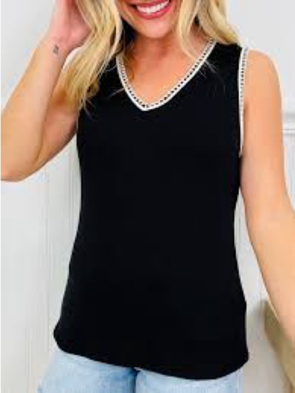 Ribbed V-Neck tank with contrasting stitch detail